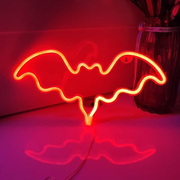 OBOSOE Neon Bat Skilt, LED Bat Light til Wallstickers, Batteri/USB drevet, Halloween Fest, Bar, Værelsesindretning Rød