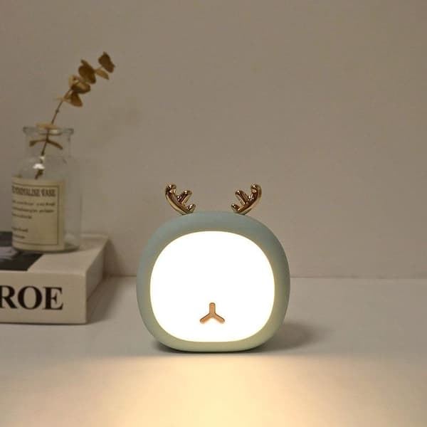 Natlampe med hjortehorn, grøn