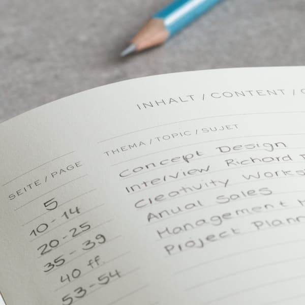 Anteckningsbok A4+ Classic Olinjerad Black Leuchtturm1917