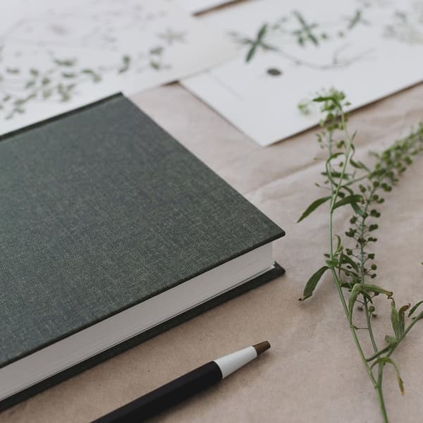 Anteckningsbok A5 Classic Olinjerad Khaki Green Paperstyle