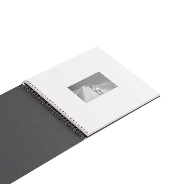 Fotoalbum Black med vita blad 35x31,5cm Bigso Box of Sweden