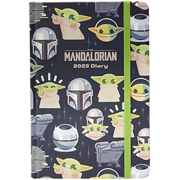 Agenda A5 - PYRAMID INTERNATIONAL - The Mandalorian - Hårda pärmar - Veckokalender - Grogu-motiv