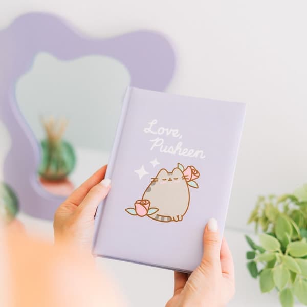 Pusheen Moments A5 premium notebook + pen set