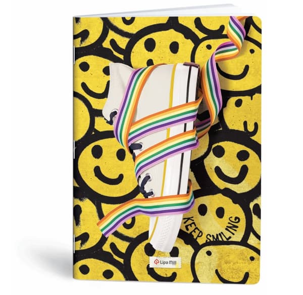 Notebook A4 40k firkantet Sneakers lak MarMar