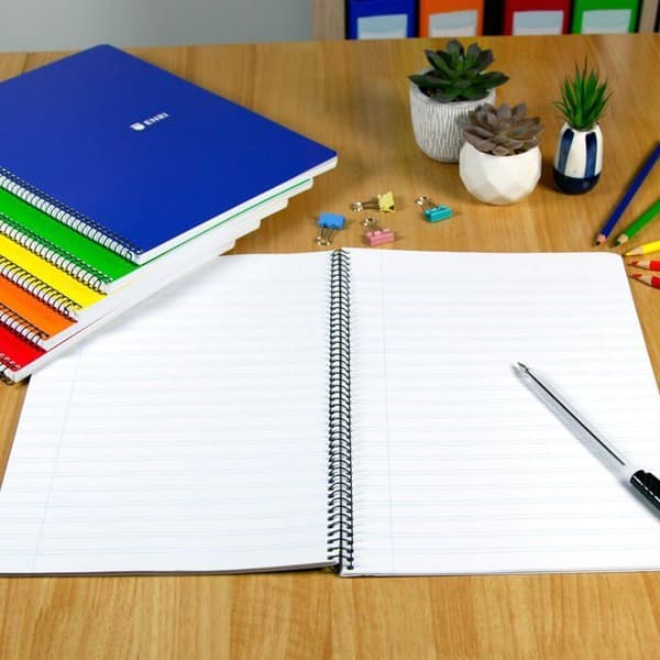 Notebook Enri - 400163428 -, Set med 5 A4-anteckningsböcker (ark) Pauta 3 mm, mjukt omslag, 80 ark, blandade färger