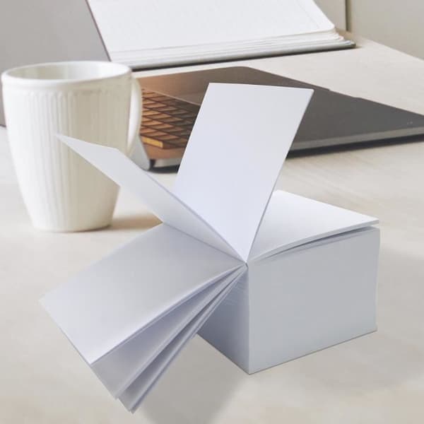 Cube memo pad - WAYTEX - 931152 - 700 vita ark - 9 x 9 cm - Limmad baksida