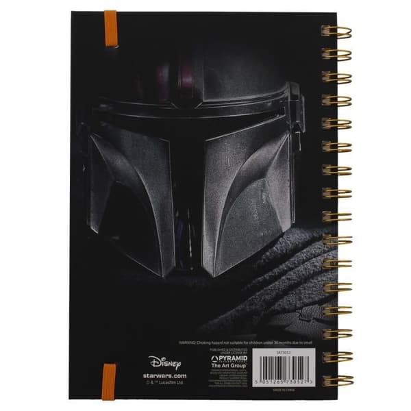 Anteckningsblock A5 - Star Wars - Mandalorian Bounty Hunter - Svart - 14,5 x 21 cm - Spiraler