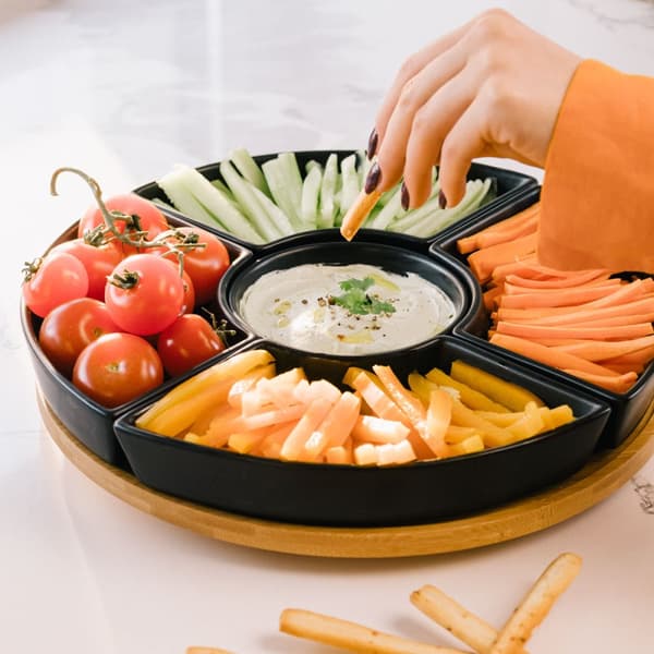 Fad | FINCAN | med sorte kopper og drejelig bakke | 30 cm | 813844