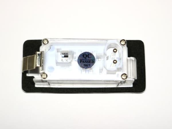 BMW E81 E86 E87 E63 E64 F12 F20 F21 Mini R55 R60 skyltbelysning