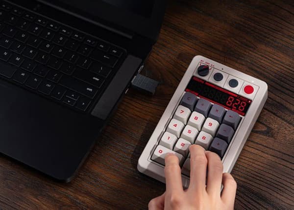 Pave numerique 8bitdo - RET00462