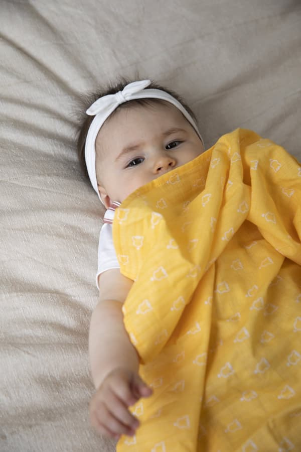VULLI colored swaddles set SOPHIE LA GIRAFE, 4 pcs. 70x70 cm, 850800