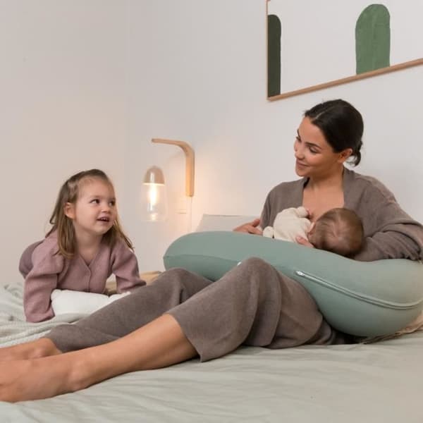 doomoo Buddy Gravid- och Amningskudde - Optimal komfort för mor och barn, Tetra Jersey Grön
