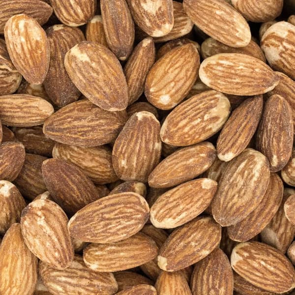 Paahdettuja suolattuja manteleita 500 g