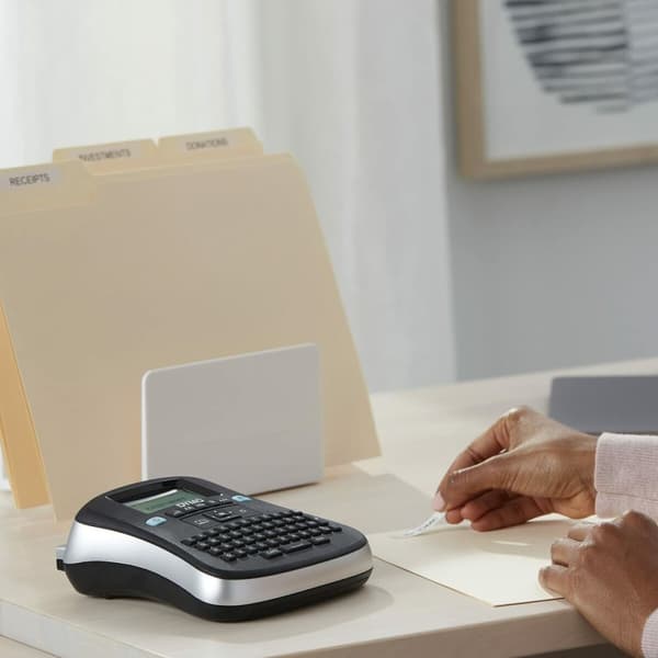 Elektrisk Etikettskrivare Bärbar Dymo LabelManager™ 210D+ QWERTY Kitcase (1 antal)