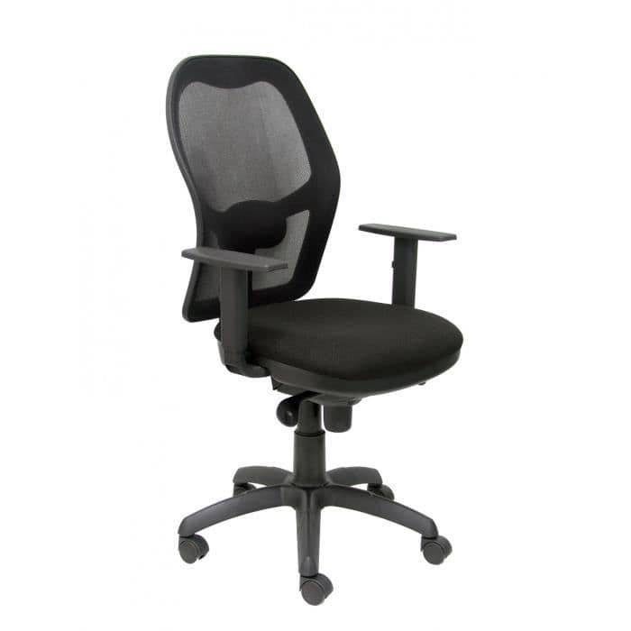 Ergonomisk kontorsstol med synkromekanism, justerbara armstöd och höjdjusterbart ryggstöd i svart ventilerande mesh