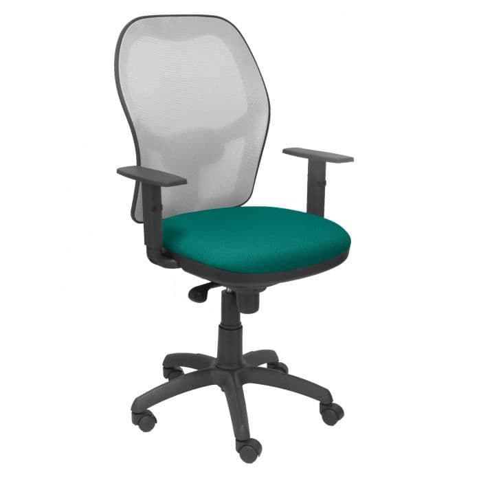 Ergonomisk kontorsstol med synkromekanism, justerbara och höj- och sänkbara armstöd, ryggstöd i mesh som andas