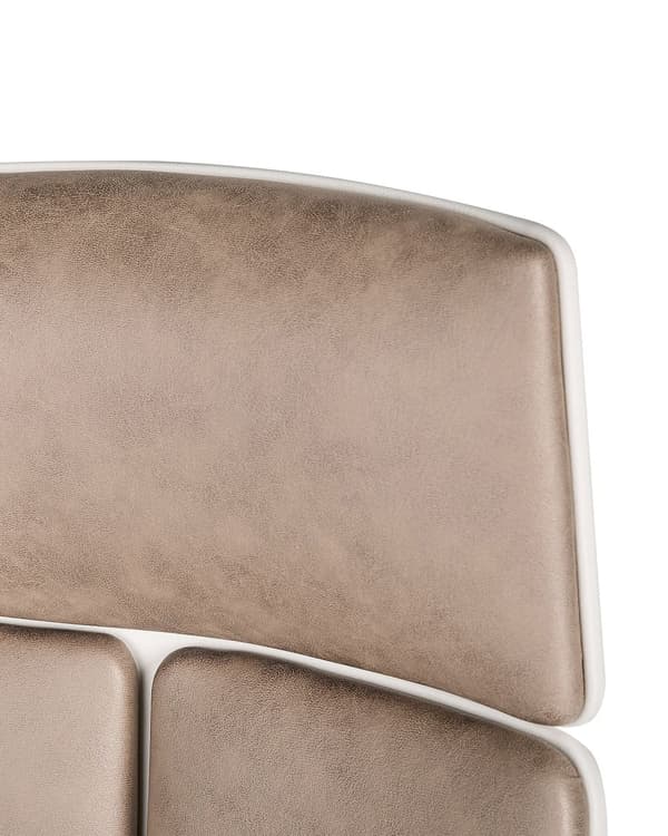 Kontorstol Sandbeige Hvid Plast Polyester 116/126 x 64 cm Drejeligt Skrivebordsstol til Kontor Soveværelse med Justerbart Sæde og Ryglæn Design
