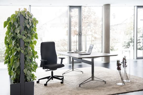 Kontorsstol INTERSTUHL152II svart