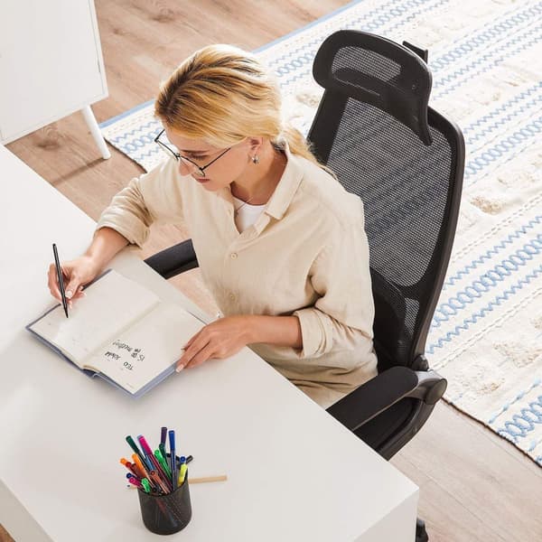 Rootz Ergonominen toimistotuoli - Musta pöytätuoli - Kääntyvä tuoli - Teräsrunko - Nylon pyörät - Polyesteriverhoilu - Vaahtomuovipehmuste - 64cm x 62