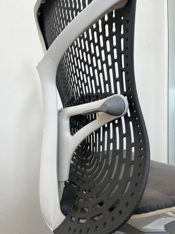 Refurbished Herman Miller Mirra 2 Grey White - Full Option