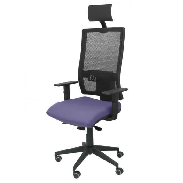 Ergonomisk kontorsstol med synkromekanism och högt ryggstöd i ventilerande mesh och justerbar i höjdled, med nackstöd