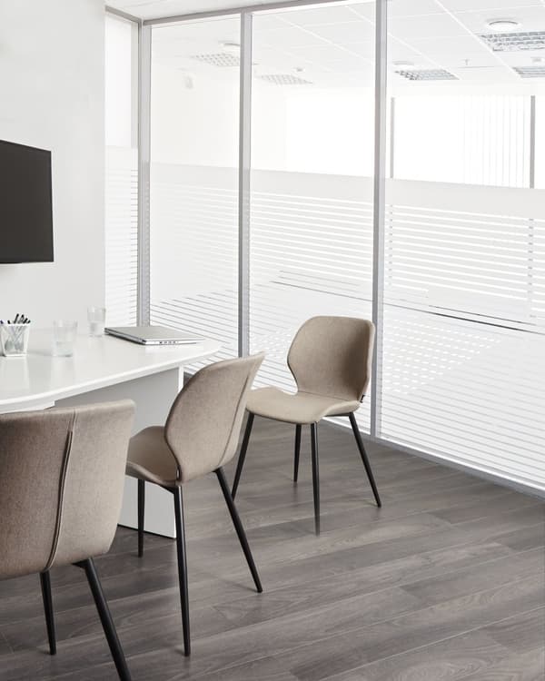 Sett med 2 Konferansestoler Taupe Polyester Polstring Jernben Kontormøbler Moderne