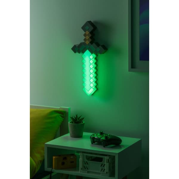 Paladone Diamond Sword -lys