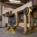 Miniatyrbild 2 av 5: Vornado Heavy Duty EXO5 Stående fläkt 37.2 W Gul, Grå Svängbar