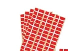 Itseliimautuva Tanskan lippu, 15 x 22 mm, 72 kpl:n pakkaus.