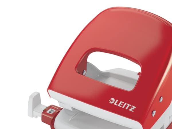 Leitz NeXXt - Hullstanser - 30 ark / 3 mm - plast, metall - rød