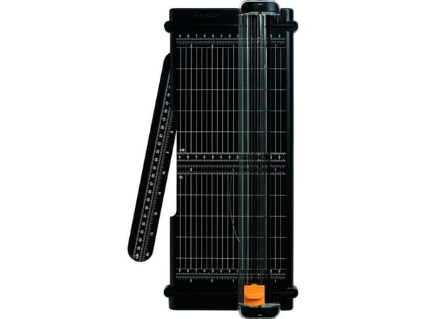 Fiskars A4 Recycled SureCut Titanium Personal Paper Trimmer - Trimmer - 300 mm - papir