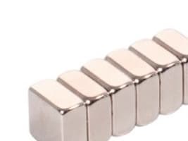 Magnet Pavo fyrkantig 10x10x5 mm - (6 st.)