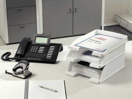 Leitz Plus - Brevbakke - for A4 - hvit