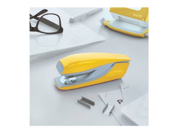 Leitz WOW 5502 - Häftapparat - 30 ark / 3 mm - 24/6, 26/6 - plast, metall - gul