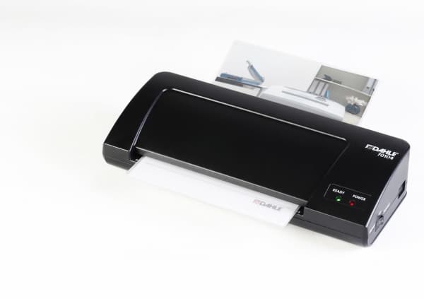 Dahle 70104, 23 cm, Varm/kall lamineringsmaskin, 5 min, 250 mm/min, 0,5 mm, A4