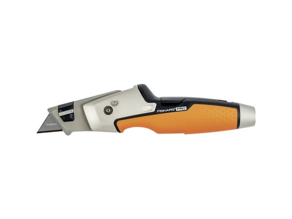 CARBONMAX UNIVERSALKNIV MED FAST BLAD