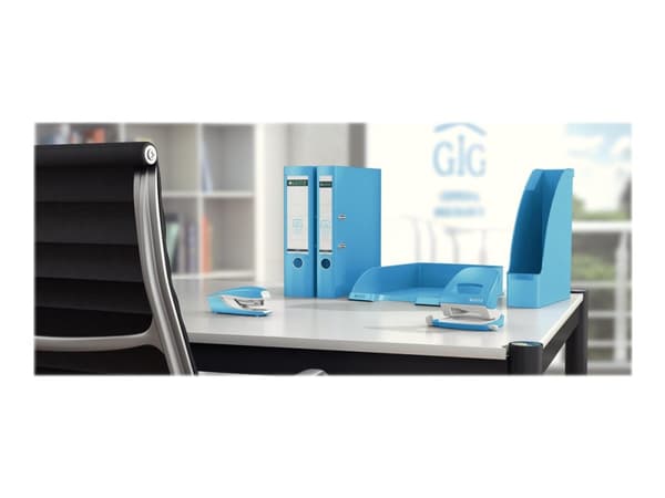 Leitz 5502 - Häftapparat - 30 ark / 3 mm - 24/6, 26/6 - plast, metall - ljusblå