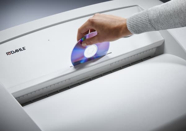 Dahle 40604, 40 cm, 3.9 mm, 160 L, 49 dB, 6000 mm/min, 35 arkkia