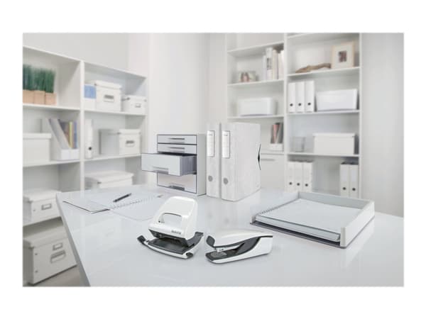 Leitz WOW NeXXt - Häftapparat - 30 ark / 3 mm - 24/6, 26/6 - plast, metall - pärlvit