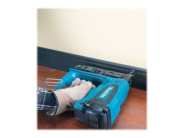 Makita GF600SE - Pneumatisk spikrer - trådløs - 2 batterier - 7.2 V