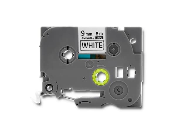 Qoltec Tape for BROTHER TZe-221 - Svart på hvitt - Rull (0,9 cm x 8 m) 1 kassett(er) laminert teip - for Brother PT-D210, D600, H110; P-Touch PT-1005