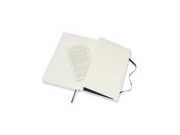 Moleskine Muistikirja MOLESKINE L (13x21cm), pehmeäkantinen, safiirinsininen, 192 sivua, sininen, ruksi, sininen