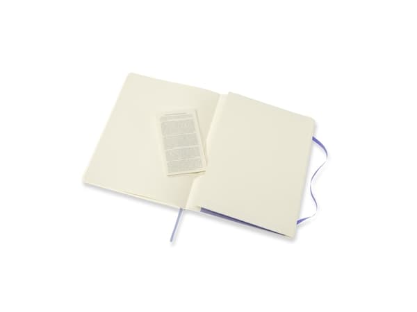 Moleskine Muistikirja MOLESKINE Classic XL (19x25 cm) rivissä, pehmeäkantinen, hortensian sininen, 192 sivua, sininen