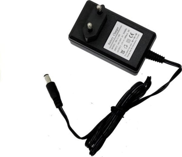 Lean Sport 12V 1000mA akkulaturi autoon, jossa on LED-valo