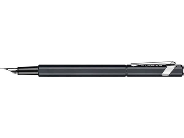 Caran d`Arche Fyllepenn CARAN D'ACHE 849, M, sort
