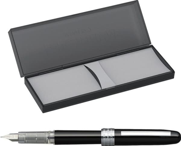 Platinum reservoarpenna Platinum Plaisir Svart, F, sort