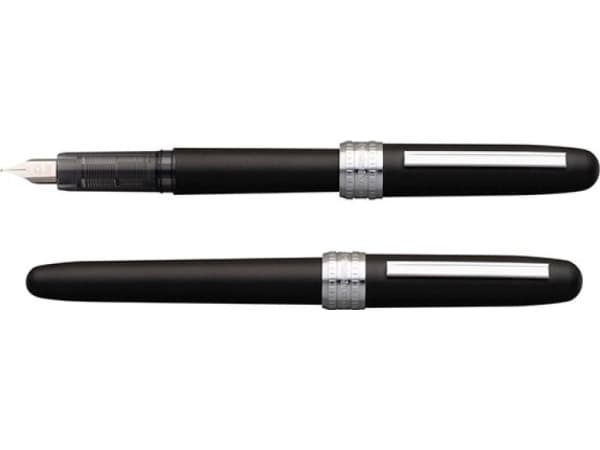 Platinum Plaisir Black Mist reservoarpenna, M, sort matt