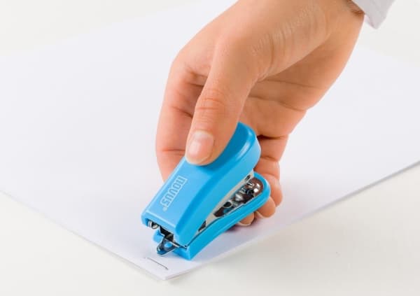 Novus MINI, 12 ark, Blå, 24/6, 26/6, Metall, Plast, 80 g/m ^, 2 cm