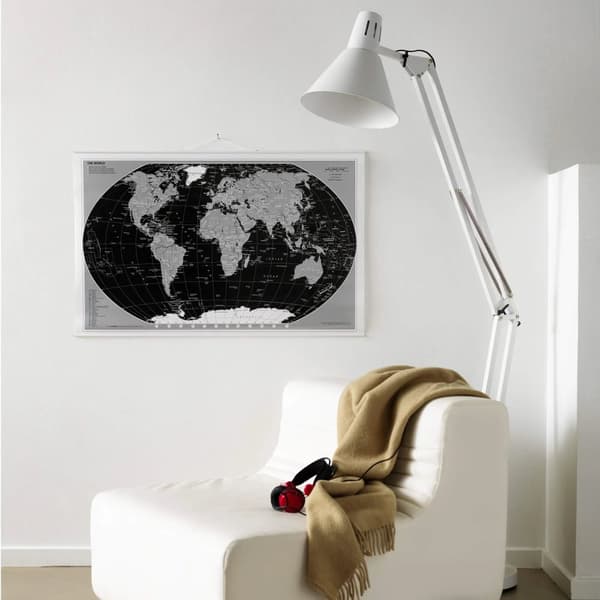 Maailmankartta musta/hopea 97 x 67 cm (rullattu)