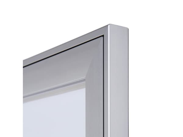TWIN tauluhylly sisä- ja ulkokäyttöön suojuksella - 6 x A4 Hopea 7410x23x6960mm (1kpl)